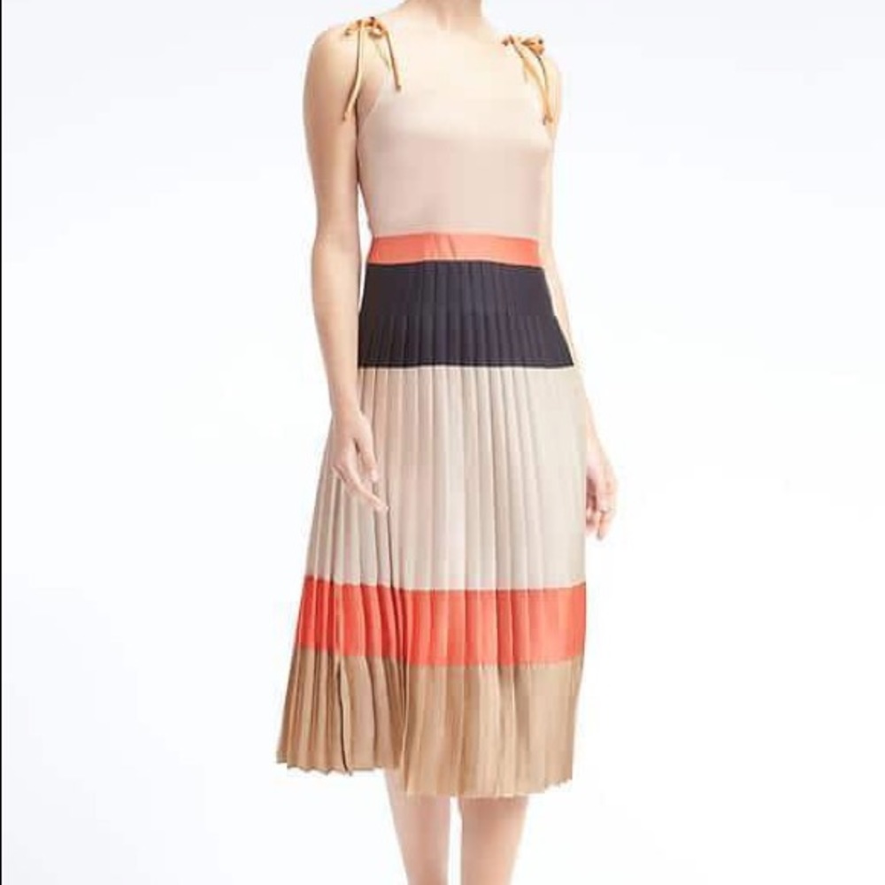 Banana Republic Colorblock pleated midi dress